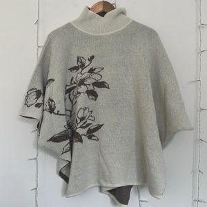 Note di Anita wool cape sweater